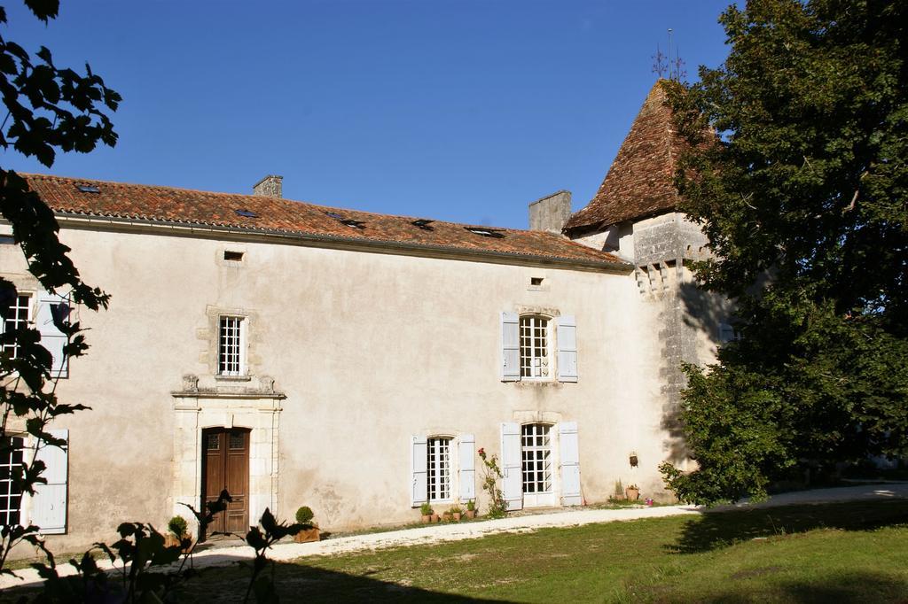 Chateau De La Combe Puyrenier Экстерьер фото
